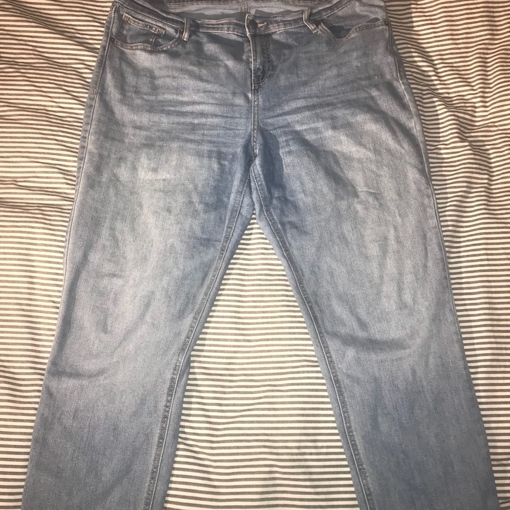 Straight Jean - Picture 2 of 4